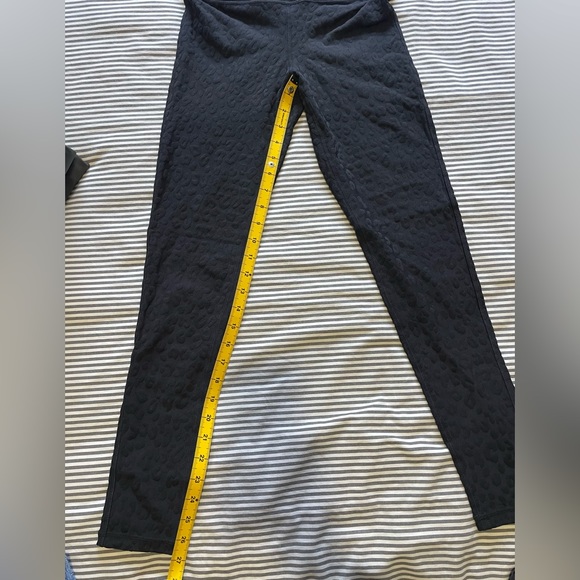 Matching Leopard Workout Set | Size S | - Picture 13 of 16